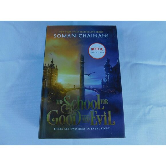 The School for Good and Evil Soman Chainani Fantasy Hardcover Netflix Edition - Picture 1 of 6